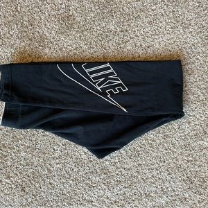 Nike leggings